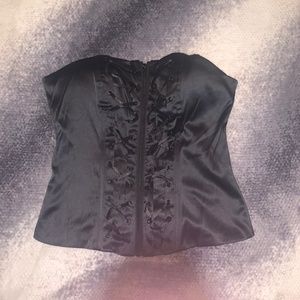 Women's Strapless Top